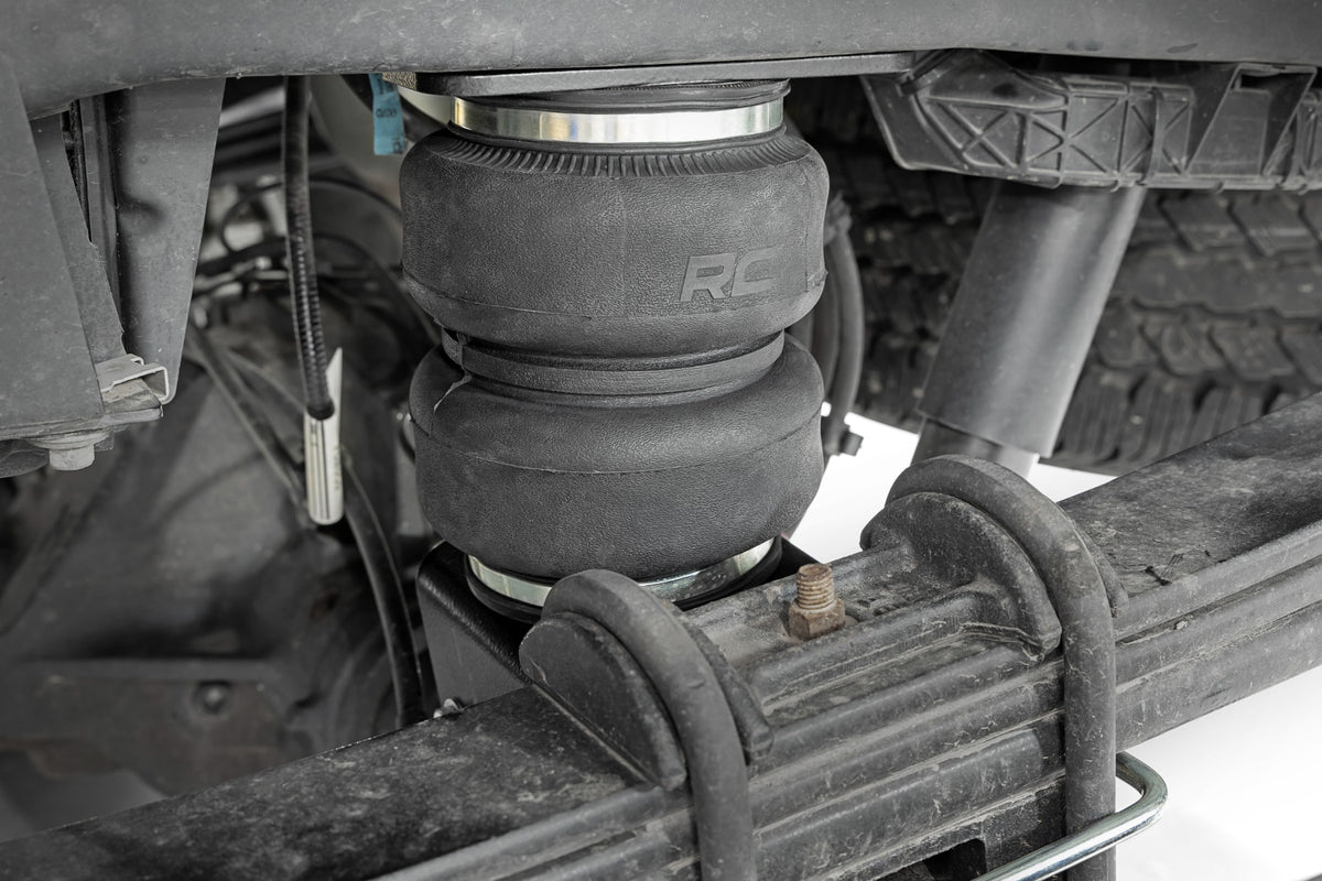 Air Spring Kit w/compressor | Ford F-250/F-350 Super Duty (17-22)