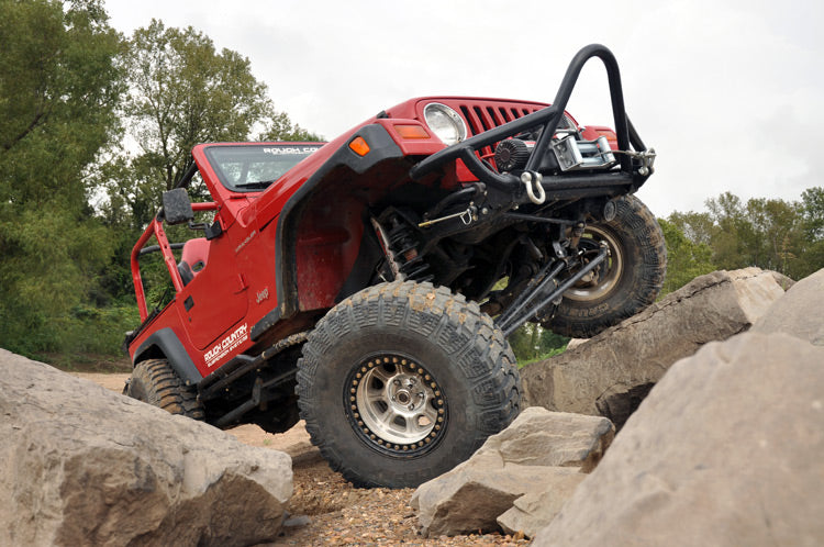 Rough Country - 6 Inch Lift Kit - Long Arm - V2 - Jeep Wrangler TJ 4WD (1997-2006) - 65970 for 1997-2006 Jeep Wrangler - angl