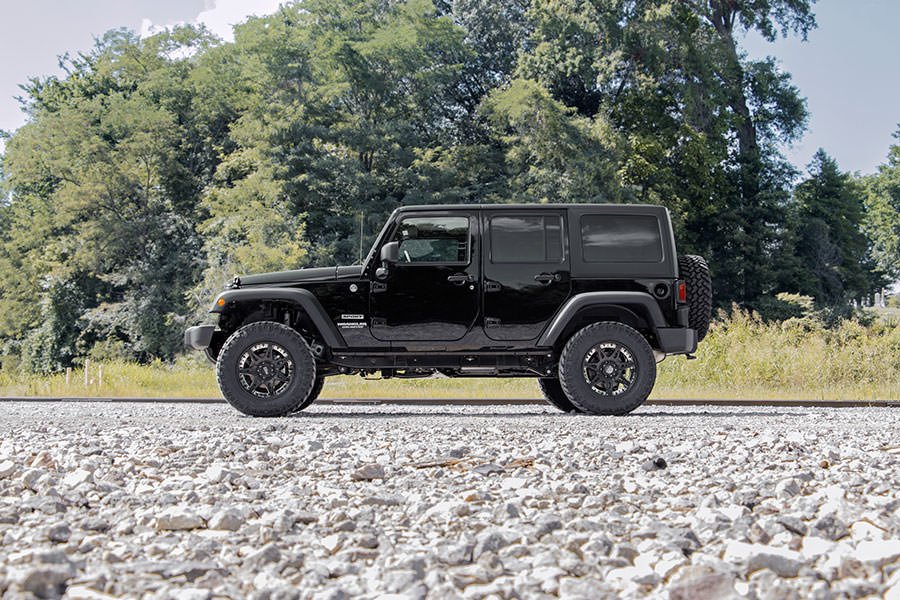 Rough Country - 2.5 Inch Lift Kit - Coils - Jeep Wrangler Unlimited 2WD/4WD (2007-2018) - 67930 for 2007-2017 Jeep Wrangler -
