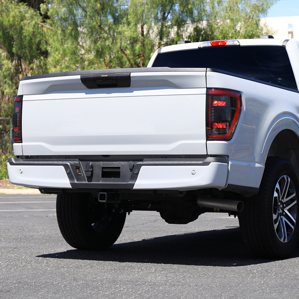 Spec-D Tuning - 2021–2023 Ford F-150 LED Tail Lights w/ Switchback Sequential Turn Signals (Black Housing / Smoked Lens) - LT-F15021SMLED-SQ-RS