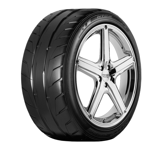 Nitto NT05 225/40ZR19