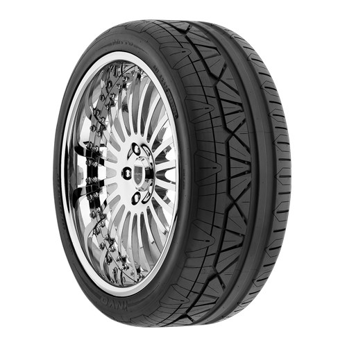 Nitto MOTIVO 275/45ZR19 UHP