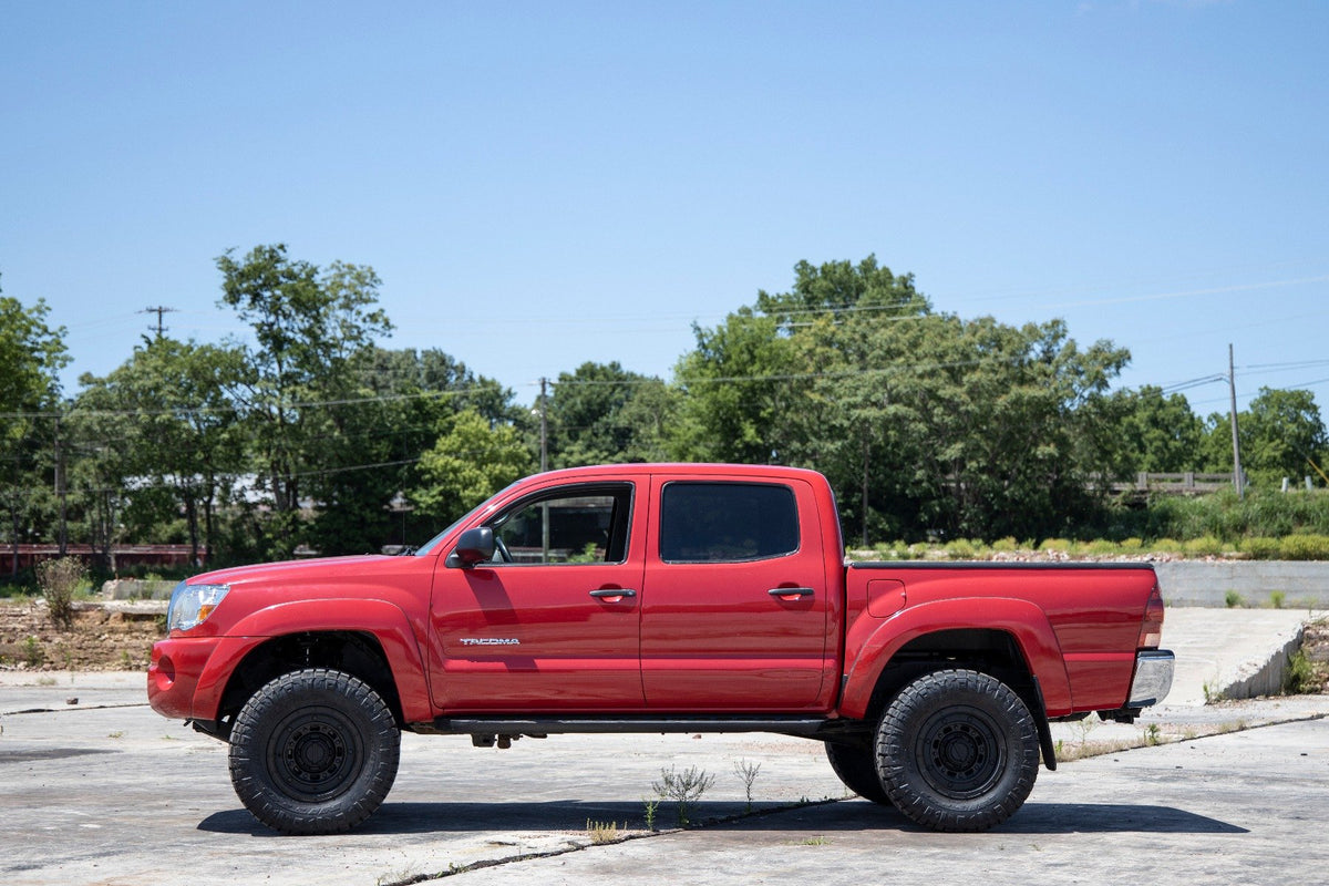 Rough Country - 3.5 Inch Lift Kit - Red UCA - N3 Struts - Toyota Tacoma 2WD/4WD (2005-2023) - 74232RED for 2005-2023 Toyota T