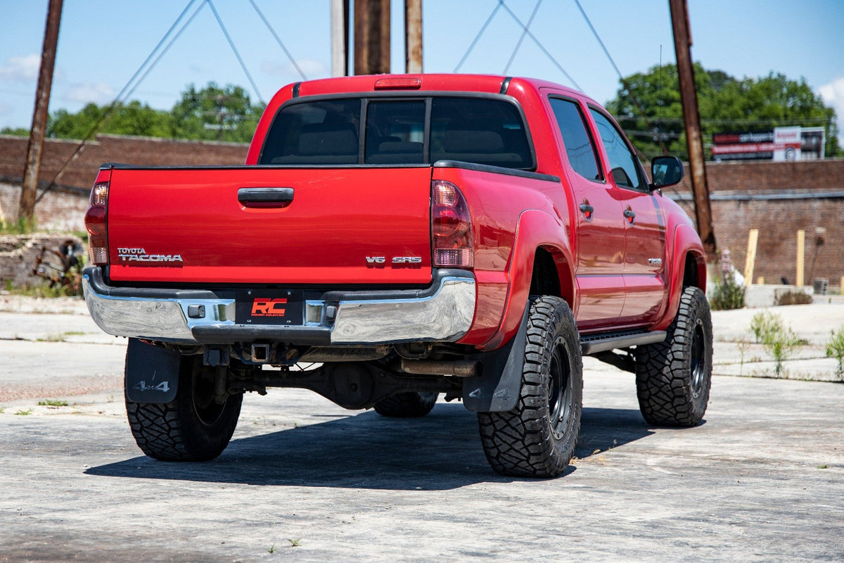 Rough Country - 3.5 Inch Lift Kit - Red UCA - Vertex/V2 - Toyota Tacoma 2WD/4WD (2005-2023) - 74258RED for 2005-2023 Toyota T