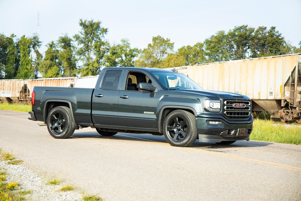 Rough Country - 2 Inch Lowering Kit - 4 Inch Rear Lowering - M1 - Chevy/GMC 1500 (14-18 & Classic) - 71640 for 2014-2018 Chev