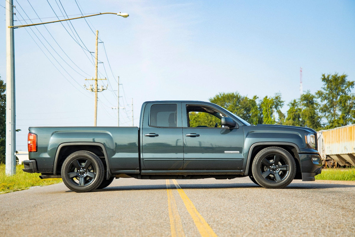 Rough Country - 2 Inch Lowering Kit - 4 Inch Rear Lowering - M1 - Chevy/GMC 1500 (14-18 & Classic) - 71640 for 2014-2018 Chev