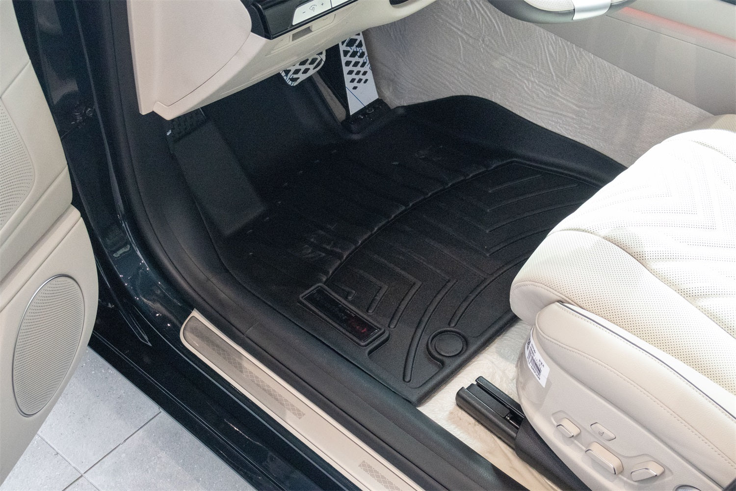 Weathertech - FloorLiner™ DigitalFit® - 4419171