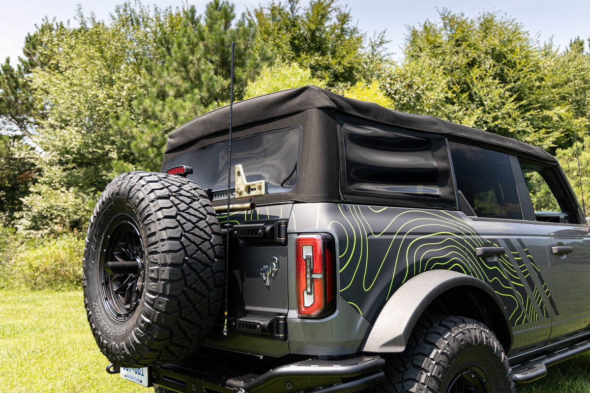 RTR CB Antenna/Flag Mount (21+ Bronco w/ RTR Tire Carrier or Accessory Adapter)