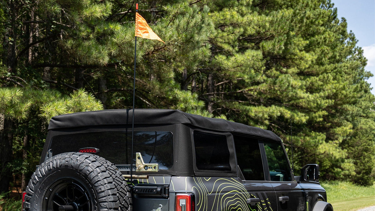 RTR CB Antenna/Flag Mount (21+ Bronco w/ RTR Tire Carrier or Accessory Adapter)
