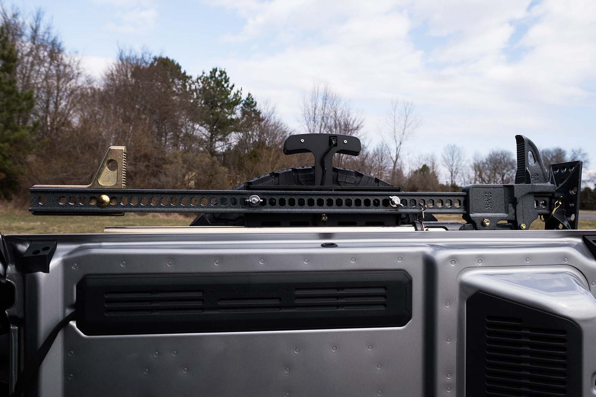 RTR Off-Road Jack Mount (21+ Bronco w/ RTR Spare Tire Carrier)