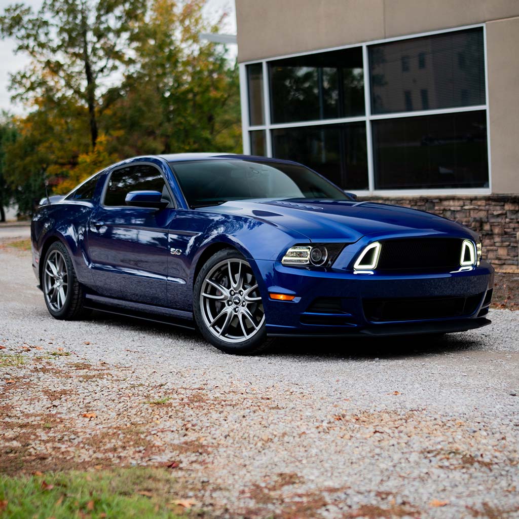 RTR Upper Grille with Signature LED Accent Lighting (13–14 Mustang GT, V6)