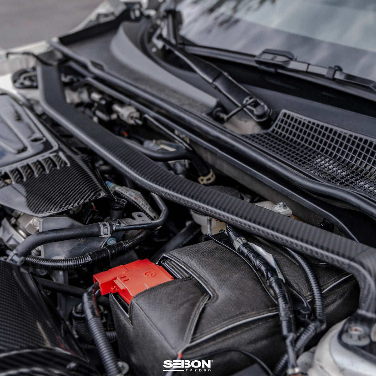 Seibon 2023+ Honda Civic Type R Carbon fiber Front Strut Brace - SB23HDCVR-F