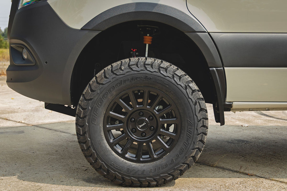Rough Country - Tire Clearance Kit - Mercedes-Benz Sprinter 2500/Sprinter 3500 (19-25)