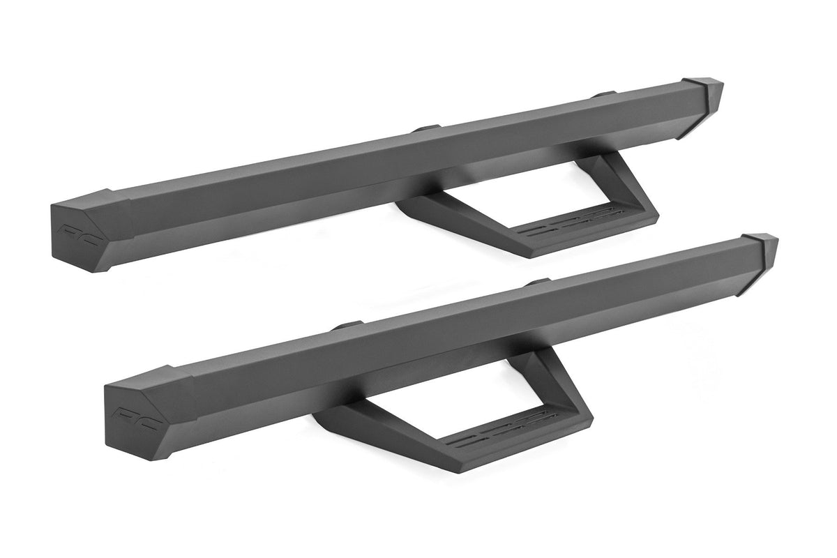 srl2_2-door_low-profile_aluminum_steps.jpg
