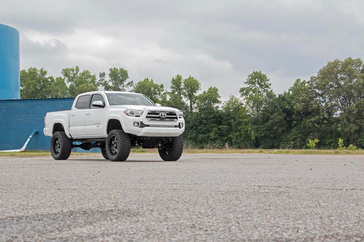 Rough Country - 6 Inch Lift Kit - Toyota Tacoma 2WD/4WD (2005-2015) - 747.20 for 2005-2015 Toyota Tacoma - installed view