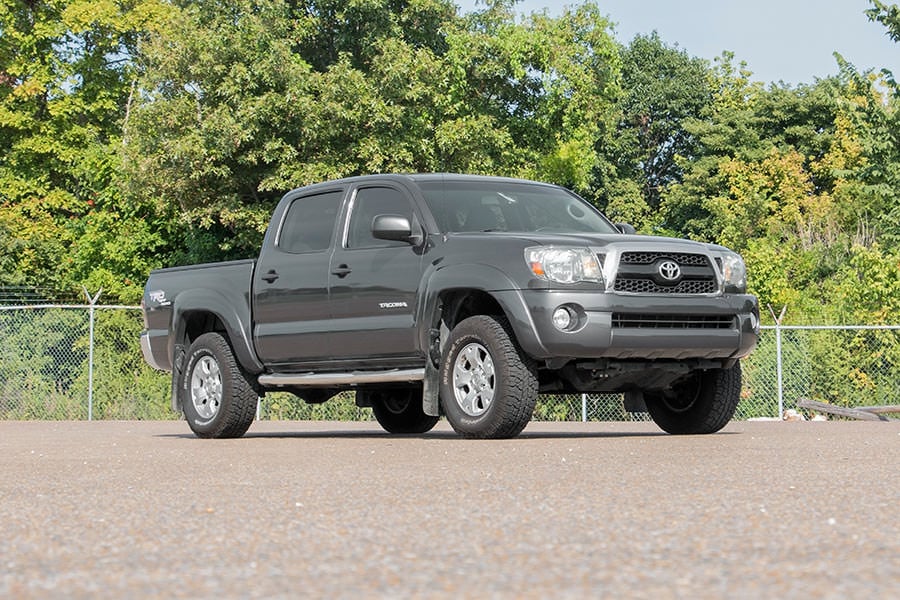 Rough Country - 2 Inch leveling Kit - Aluminum - Toyota Tacoma 2WD/4WD (2005-2023) - 744 for 2005-2023 Toyota Tacoma - detail