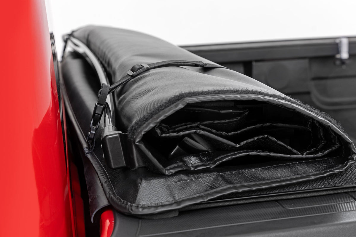 Rough Country - Soft Roll Up Bed Cover - 6'7" Bed - Chevy/GMC 1500/2500HD/3500HD (14-19 & Classic) - 42214650 for 2014-2018 C