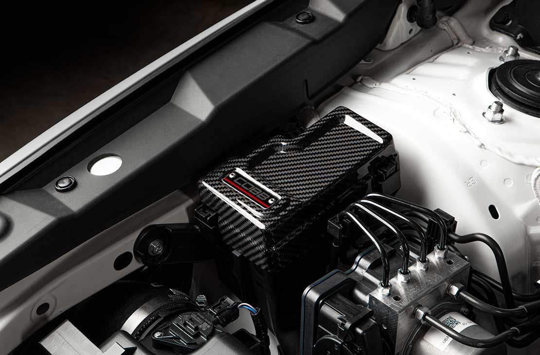 Cobb 22-24 Subaru WRX Redline Carbon Fiber Fuse Cover (Passenger Side) - 846665-PASS