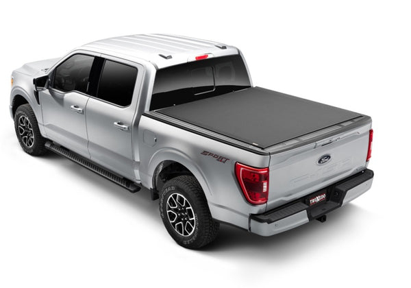 Truxedo 15-21 Ford F-150 5ft 6in Pro X15 Bed Cover - 1497701 for 2015-2025 Ford F 150 - front view