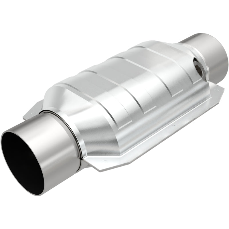 MagnaFlow Conv Univ 3 W/Single O2 Boss - 94139