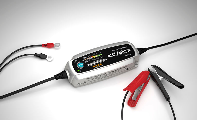 CTEK Battery Charger - MUS 4.3 Test &amp; Charge - 12V