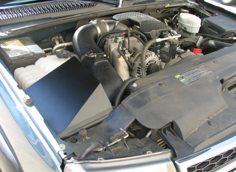 K&N 06 Chevy Silverado/GMC Sierra 2500HD/3500 V8-6.6L Performance Intake Kit - 57-3057 for 2005-2007 Chevrolet Silverado 2500