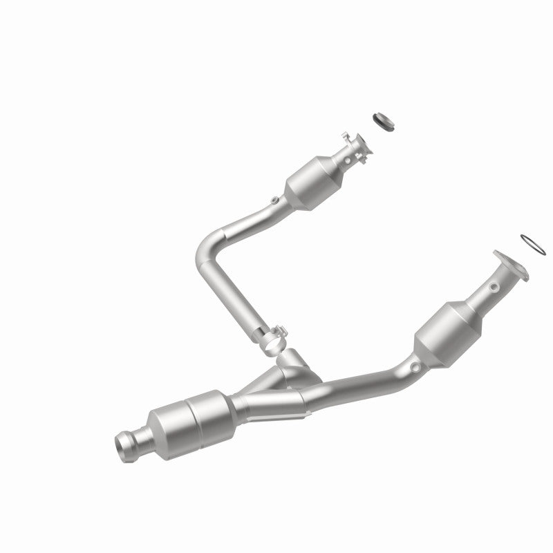 MagnaFlow Conv Direct Fit 14-16 GMC Sierra 1500 V6 4.3L - 52642