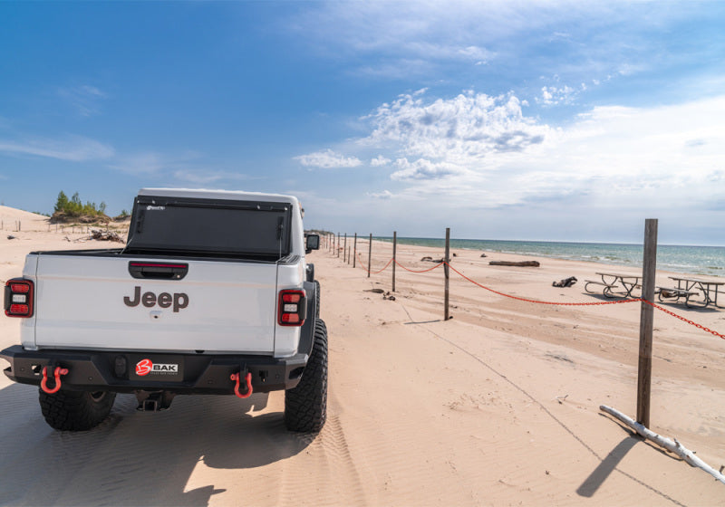 BAK 2020 Jeep Gladiator 5ft Bed BAKFlip MX4 - 448701