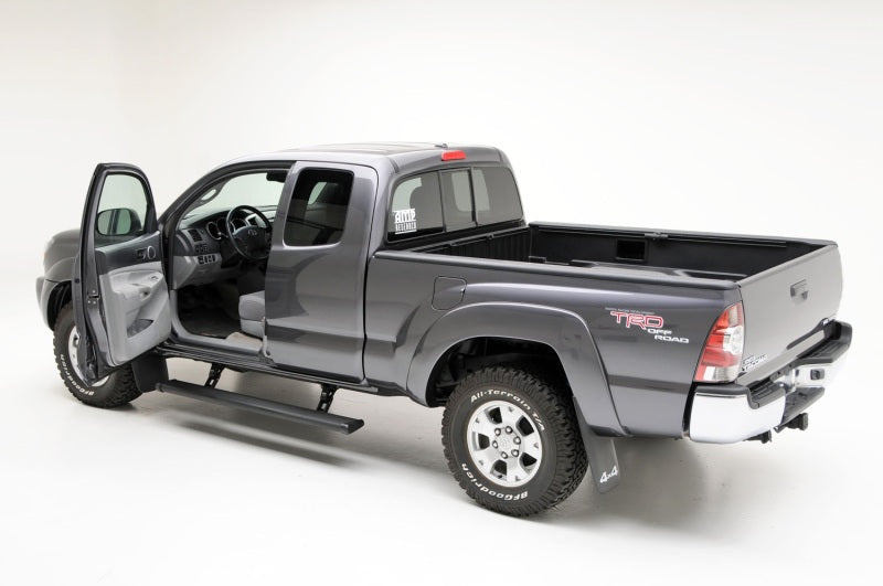 AMP Research 2016-2017 Toyota Tacoma Double Cab/Access PowerStep - Black - 75162-01A