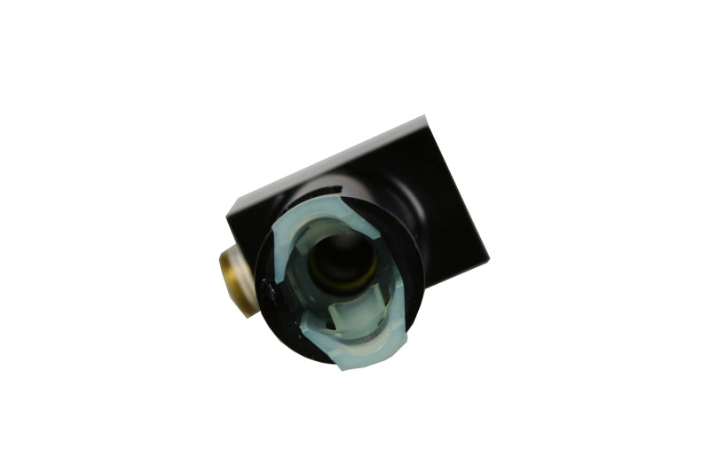 Aeromotive 5/16in Quick Connect with AN-06 port and 1/8in gauge port - 15120