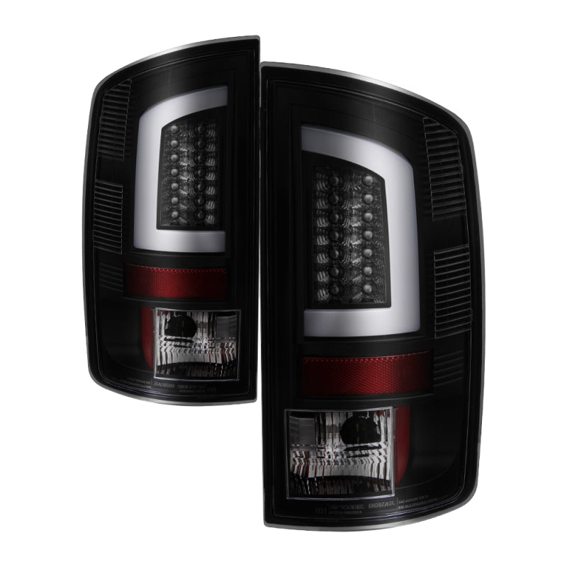 Spyder 02-06 Dodge Ram 1500 V3 Light Bar LED Tail Light - Blk Smoke (ALT-YD-DRAM02V3-LBLED-BSM)