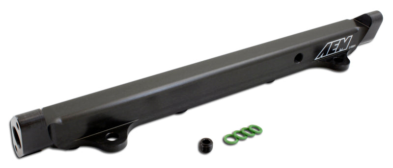 AEM 03-06 Evo 8 &amp; 9 Black Fuel Rail