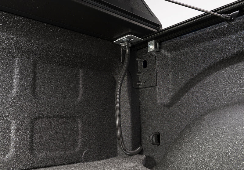 BAK 09-18 Dodge Ram 1500 (19-20 Classic Only) (w/o Ram Box) 5ft 7in Bed BAKFlip G2 - 226207