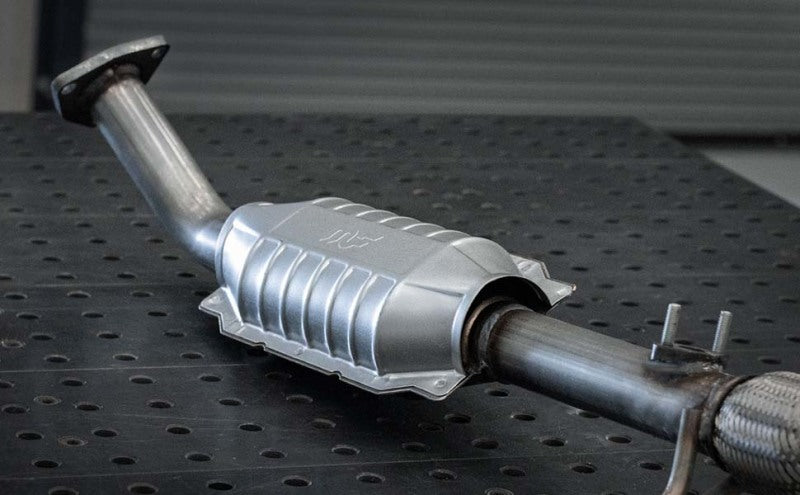 MagnaFlow Conv DF 00-01 Excursion With 5.4L A - 55323
