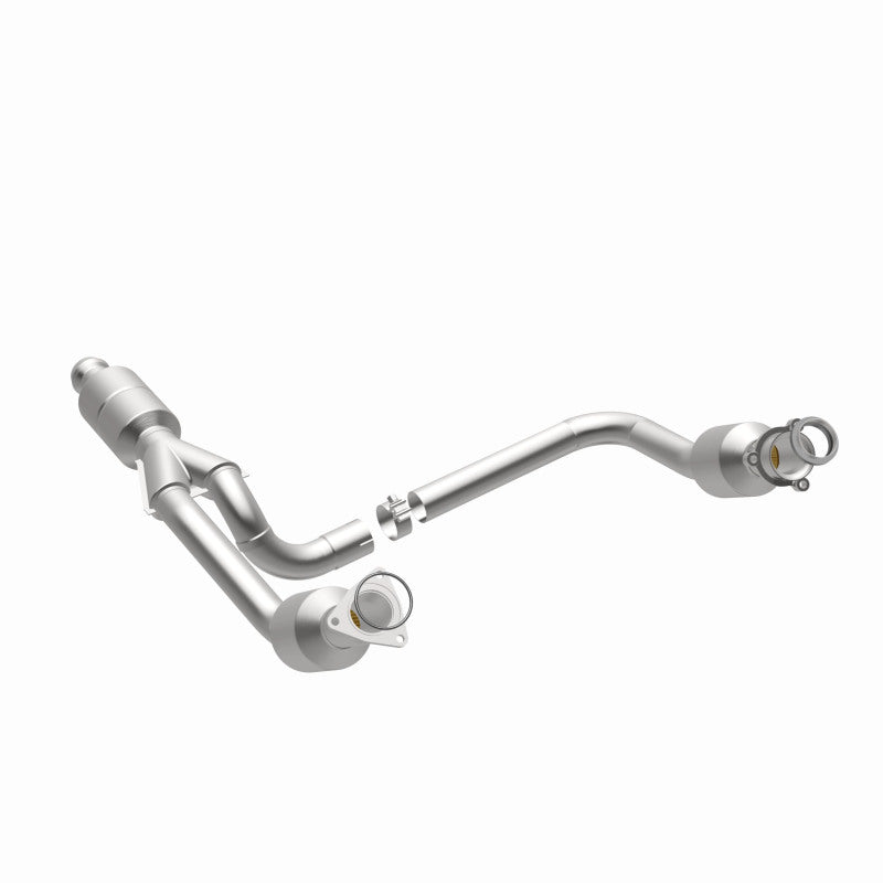 MagnaFlow Conv Direct Fit 14-16 GMC Sierra 1500 V6 4.3L - 52642