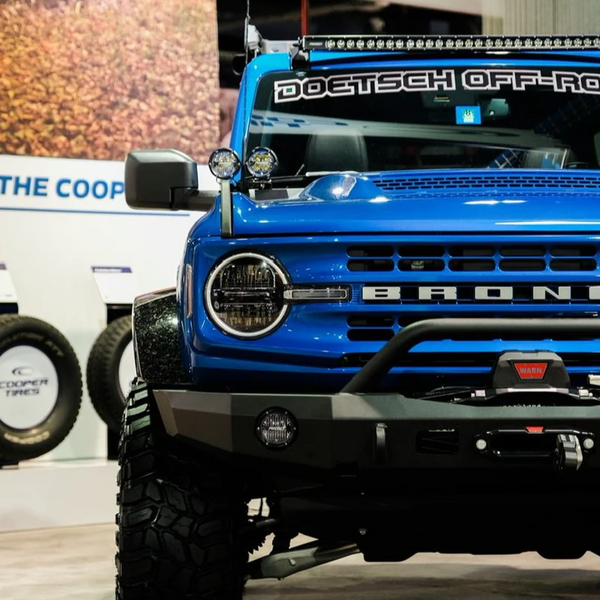 Advanced Fiberglass 2021-2023 FORD BRONCO SASQUATCH FORGED CARBON FLARES for 2021-2026 Ford Bronco - front view