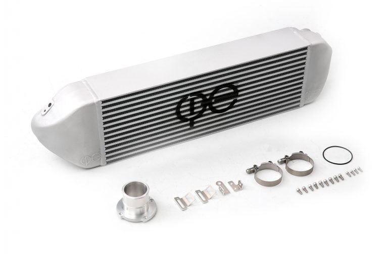 cp-e��� ��Core��� Ford Focus RS FMIC Front Mount Intercooler