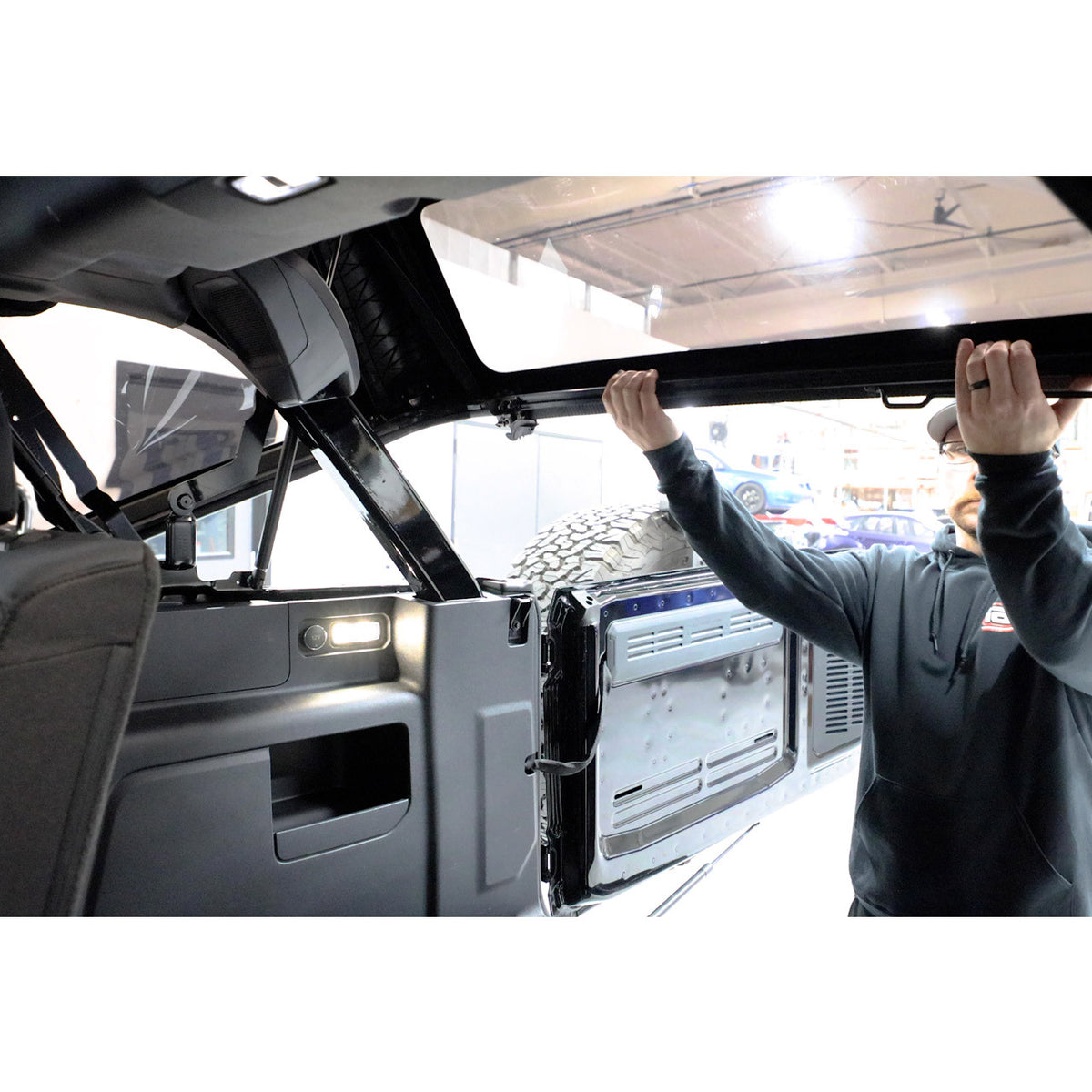 IAG Performance V2 EZ-Lift Soft Top Assist System for 2021 + Ford Bronco 4 Door Soft Top