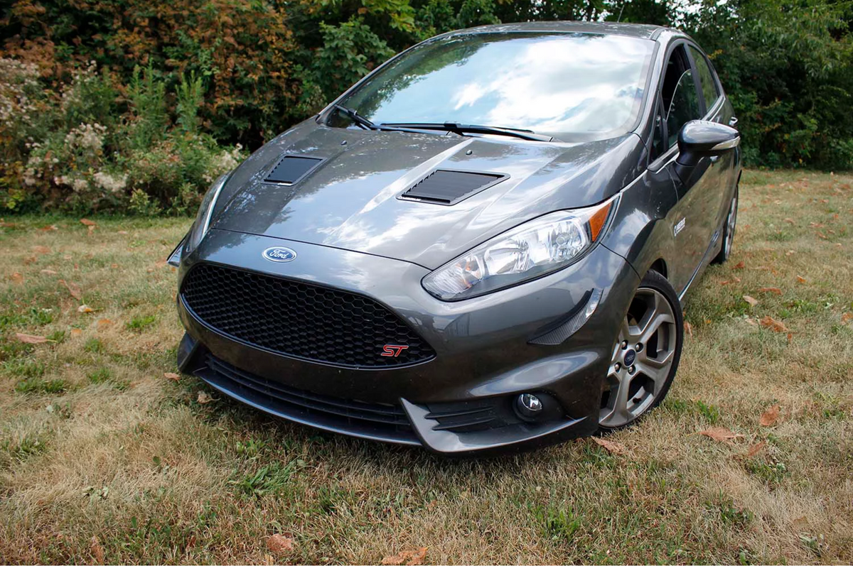 Ford Fiesta ST Verus Engineering Dive Planes (Canards)