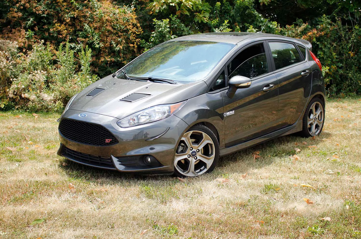 Ford Fiesta ST Verus Engineering Dive Planes (Canards)