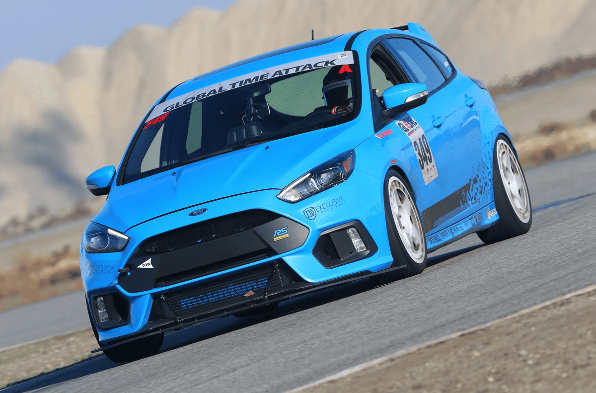 Ford Focus RS Verus Engineering Street Front Splitter