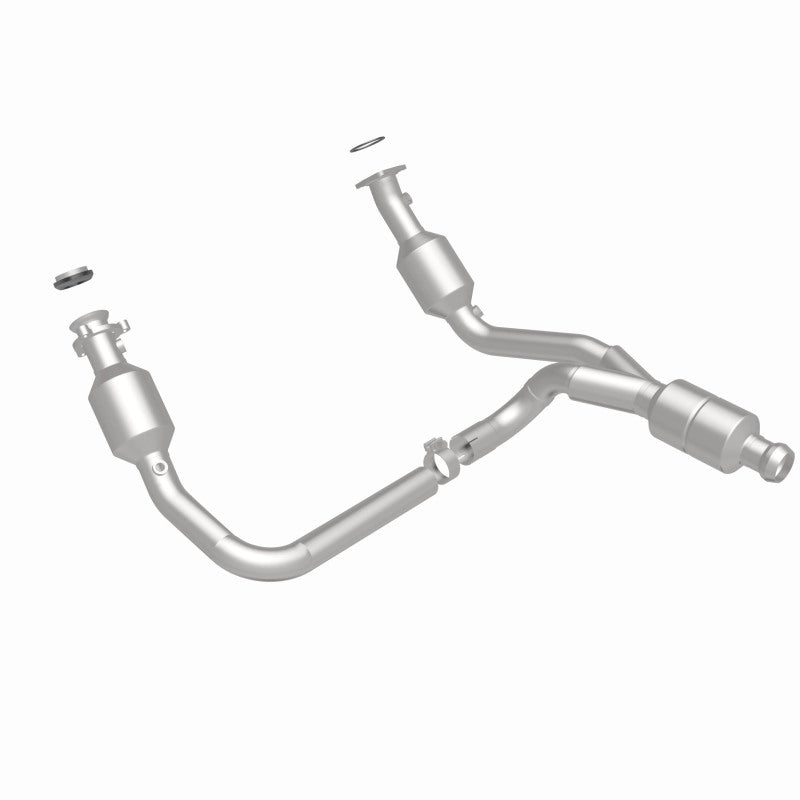 MagnaFlow Conv Direct Fit 14-16 GMC Sierra 1500 V6 4.3L - 52642