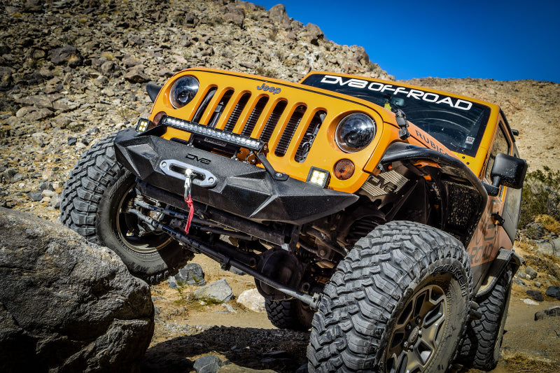 DV8 Offroad 07-18 Jeep Wrangler JK Front Aluminum Inner Fender - Black - INFEND-01FB