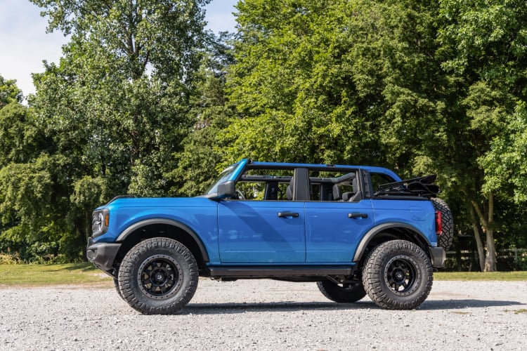 Rough Country - 2 Inch Lift Kit Lifted Struts | Ford Bronco 4WD (2021-2023)