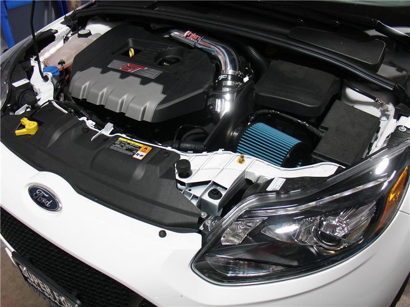 Injen 13-14 Ford Focus ST 2.0L (t) 4cyl Polished Short Ram Intake w/MR Tech &amp; Heat Shield - SP9001P