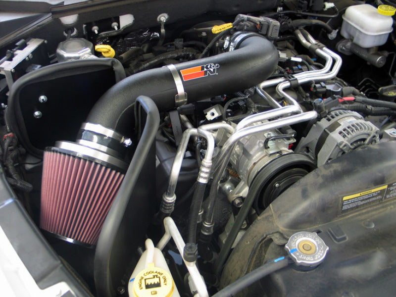 K&amp;N 05-06 Dodge Dakota V8-4.7L Performance Intake Kit - 57-1546