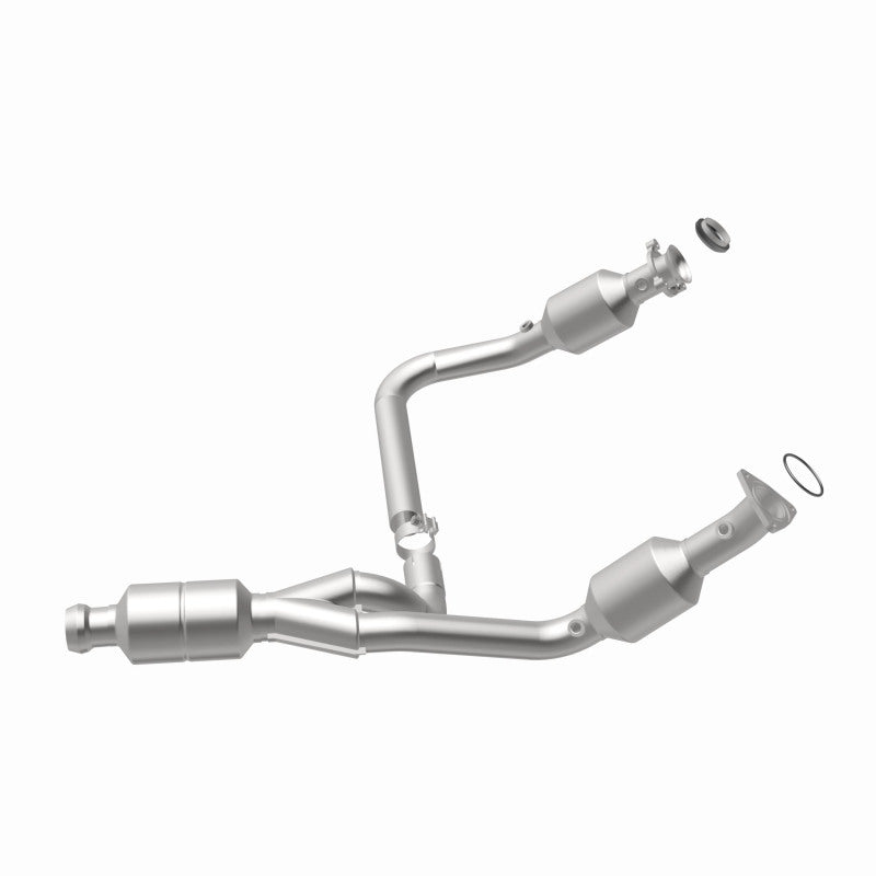 MagnaFlow Conv Direct Fit 14-16 GMC Sierra 1500 V6 4.3L - 52642